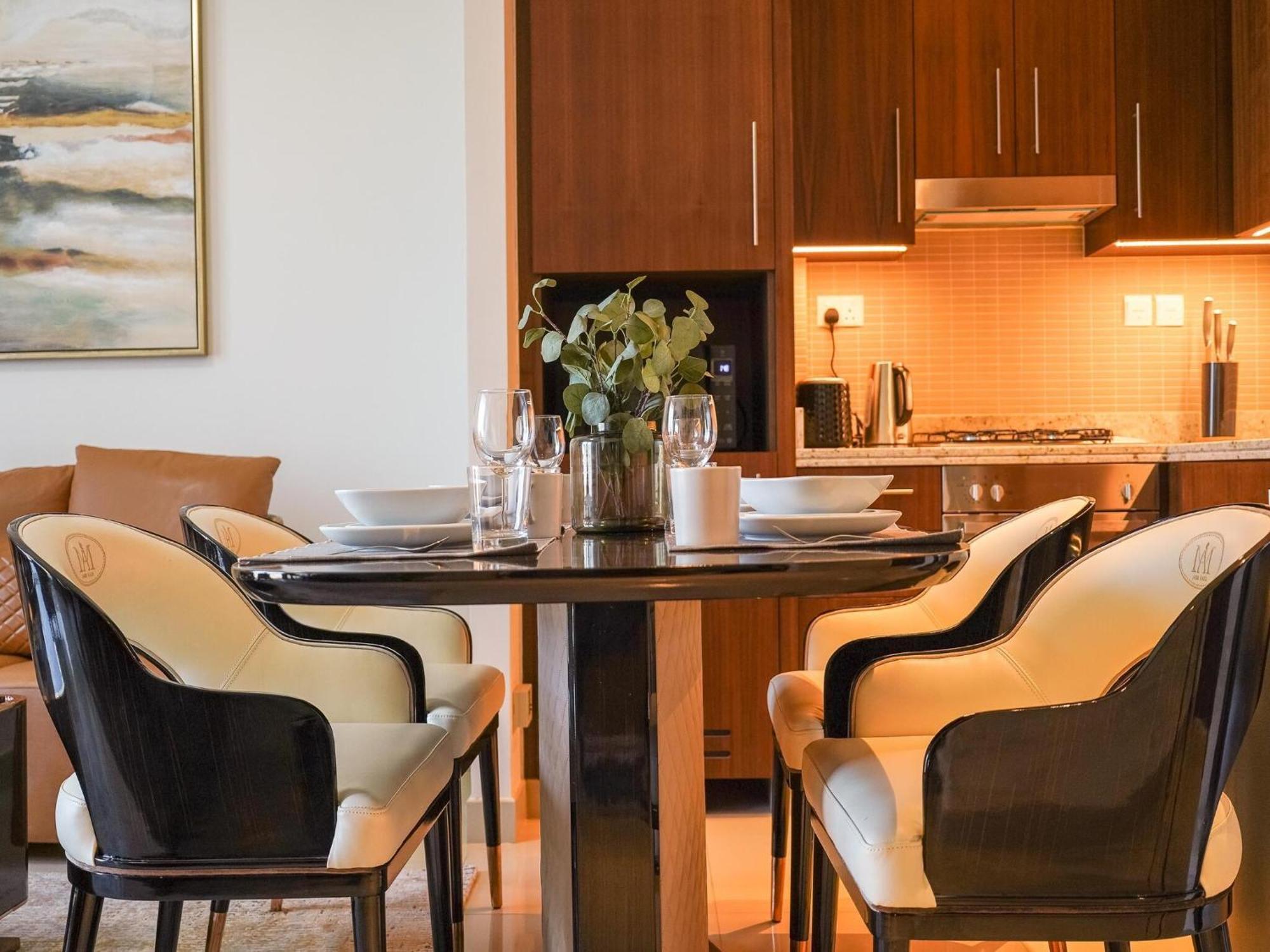 Luxurious Stylish Apartments Across Dubai Mall Burj Khalifa City Views Eksteriør billede